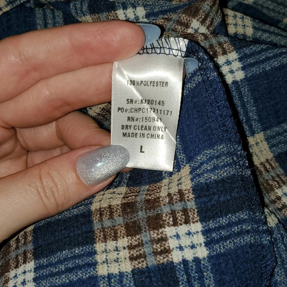 Plaid Off Shoulder Duster - Picture 6 of 6